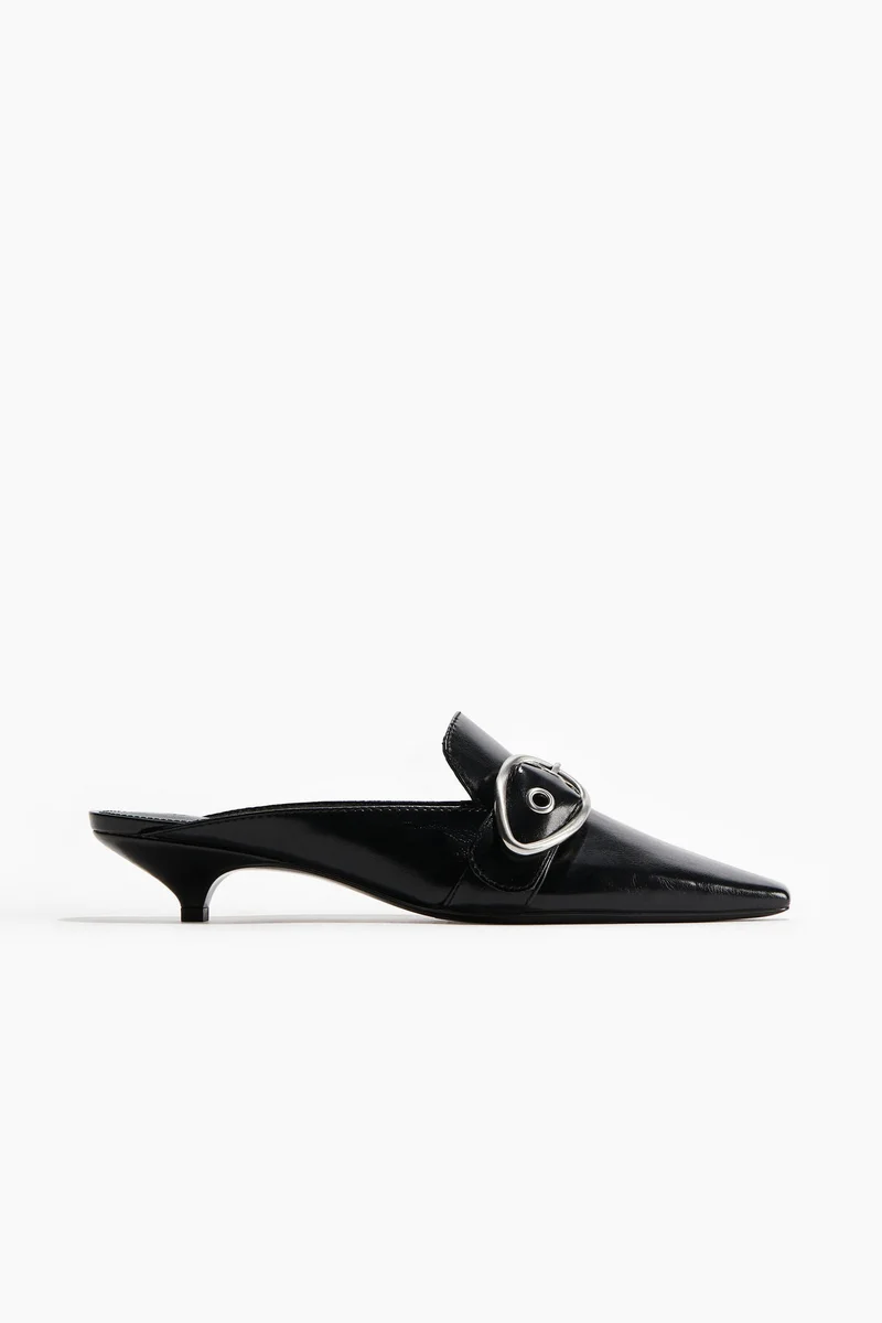 اتش اند ام حذاء ميول بكعب قصير